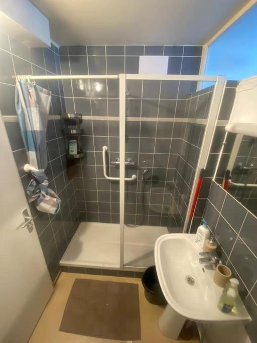 T2 Chevilly-Larue Proche Metro 14 Lägenhet Exteriör bild